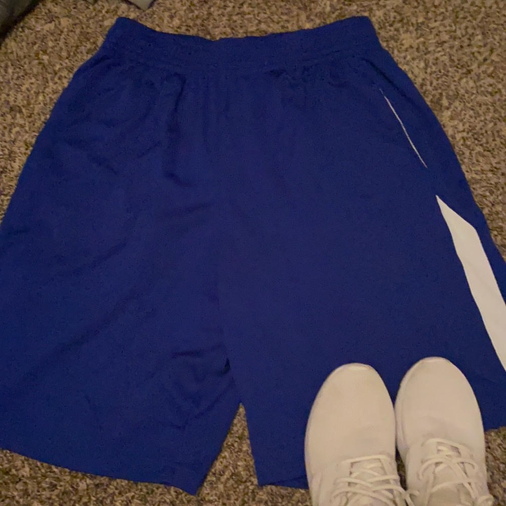 Blue under armour shorts size L NWOT